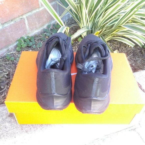 Womans nike zoom winflo 7 running shoes size 8.5 US - Picture 3 of 5